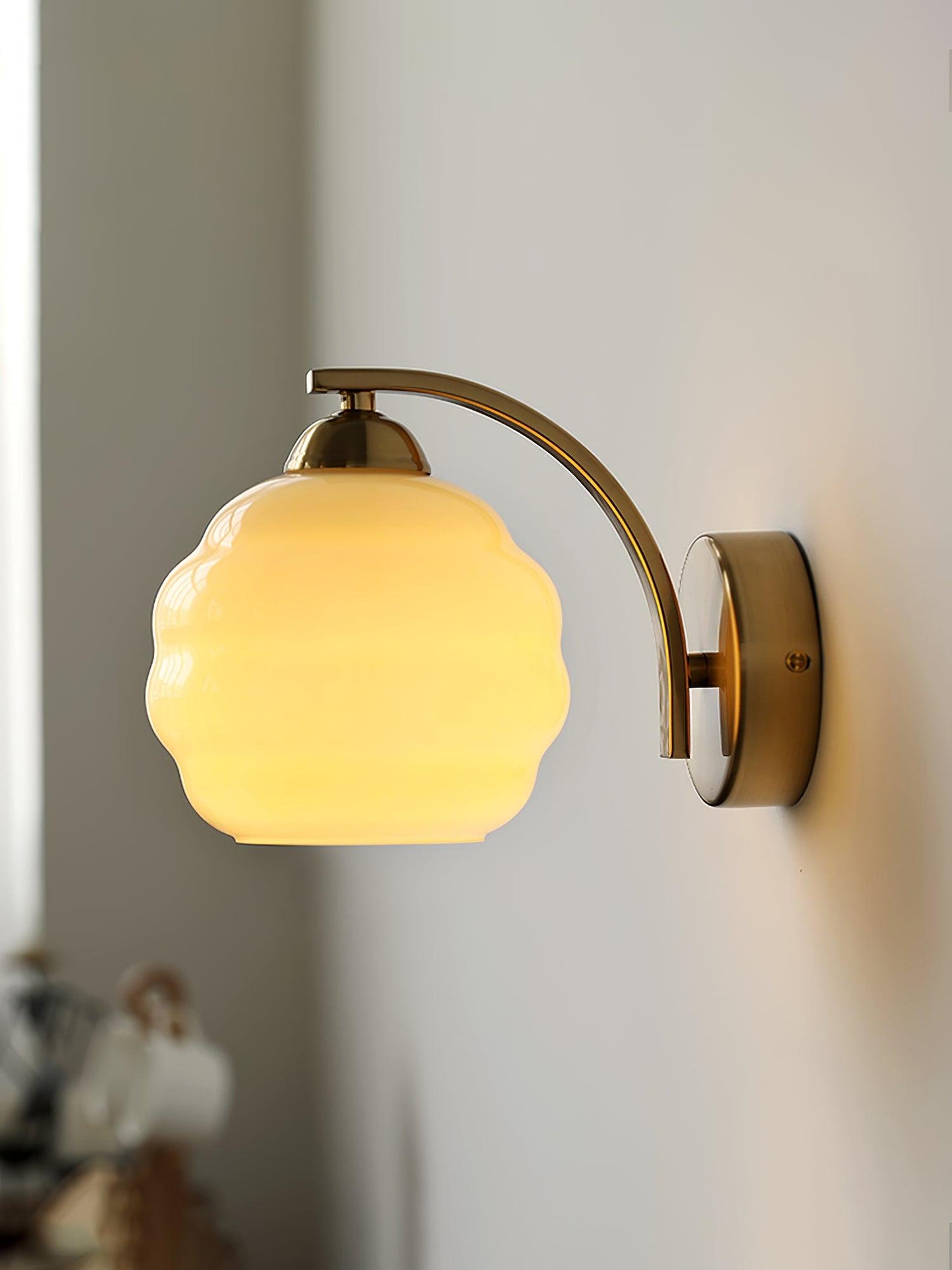 Art Deco Vegglampe | Vintage Stil | Tilgjengelig i Gull og Krom
