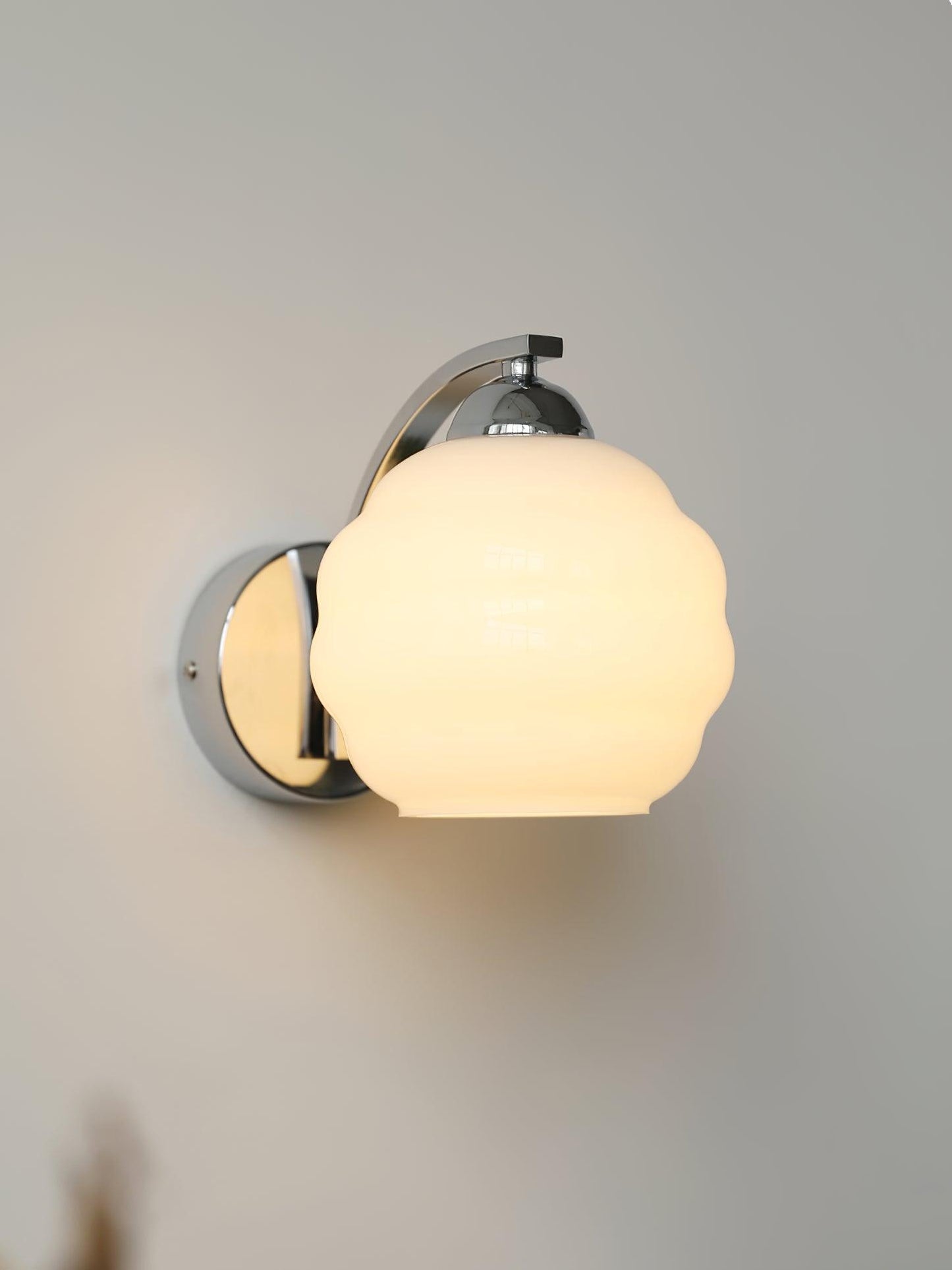 Art Deco Vegglampe | Vintage Stil | Tilgjengelig i Gull og Krom